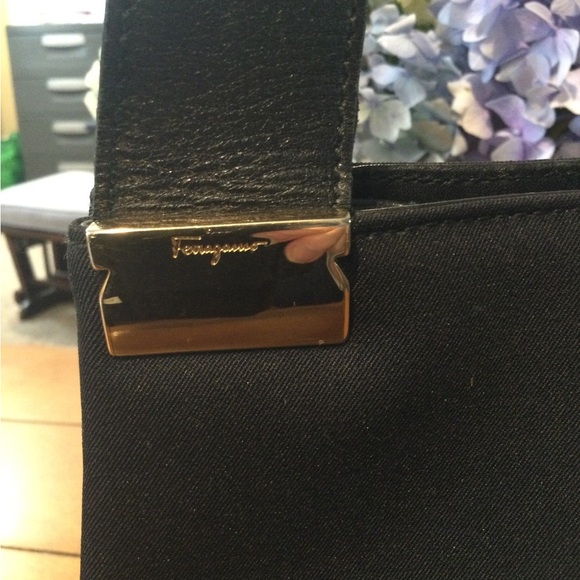 Salvatore Ferragamo Handbag - Picture 3 of 13